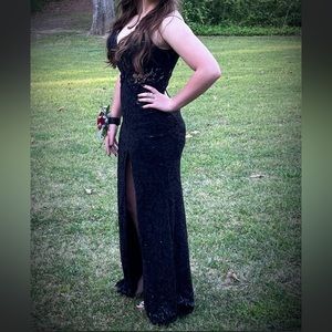 Black prom dress